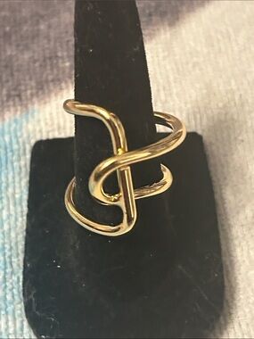 Valija 16k gold dipped Modern Sculptural Gold Ring Set for Women